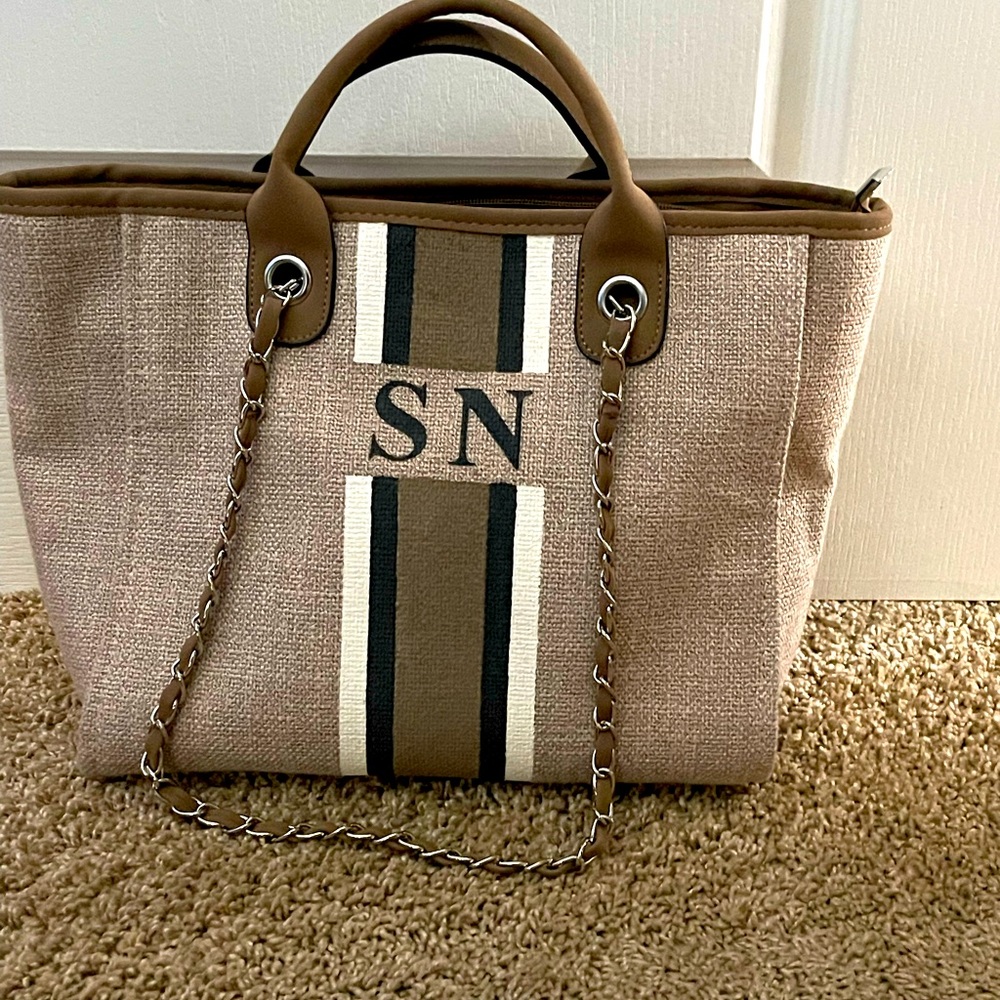 NWT Lily & Bean Bag w/ SN initials